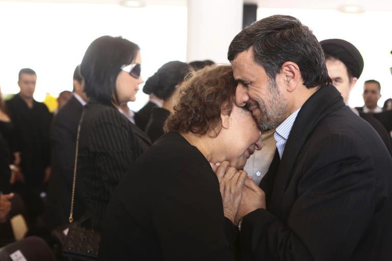 کمک‌های مالی و وام‌های خارجی دولت محمود احمدی‌نژاد