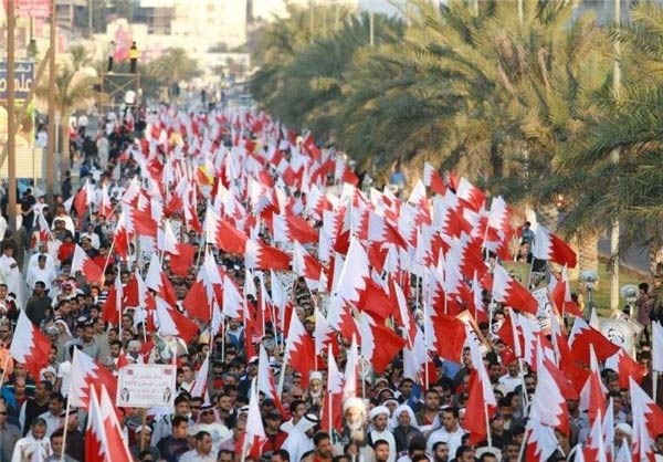 فریاد «هیهات منا الذلة» در خیابان‌های بحرین