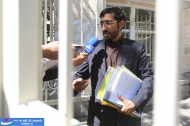 تصاویر: حاشیه‌های دهمین نشست دادگاه کهریزک