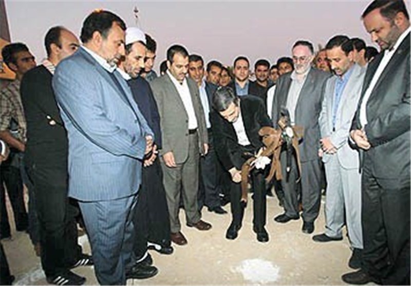 کلنگهایی برای رسیدن به ۷ ستارهها؛ خوابی که تعبیر نشد کلنگهایی برای رسیدن به ۷ ستارهها؛ خوابی که تعبیر نشد