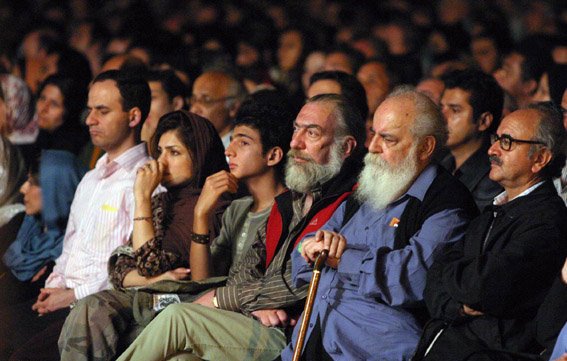 فیلم: هزار نامه آمد و تو نیامدی فیلم: هزار نامه آمد و تو نیامدی