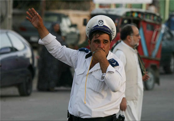 دردسرهای رانندگی در افغانستان