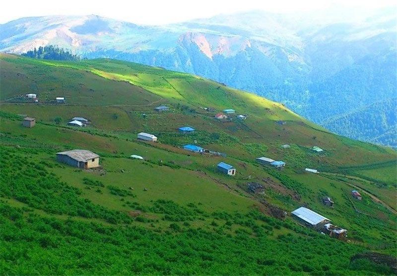 کوچکترین مدرسه جهان در گیلان کوچکترین مدرسه جهان در گیلان