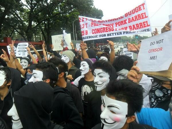 راهپیمایی جهانی ماسکهای Anonymous + تصاویر