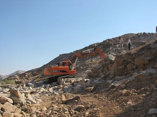 حمله به نقوش سنگی بز کوهی در خوزستان