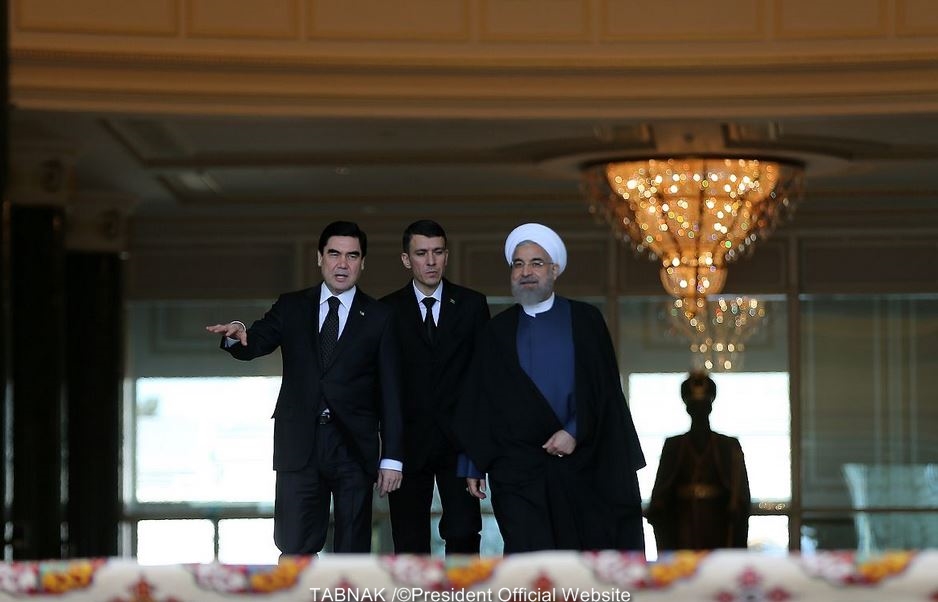 دیدارهای رییس جمهور در ترکمنستان در یک نگاه