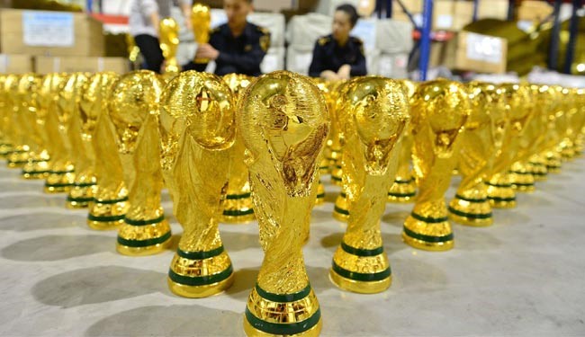 کشف هزاران جام جهانی چینی!