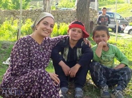 عکس‌های مهناز افشار در تاجیکستان