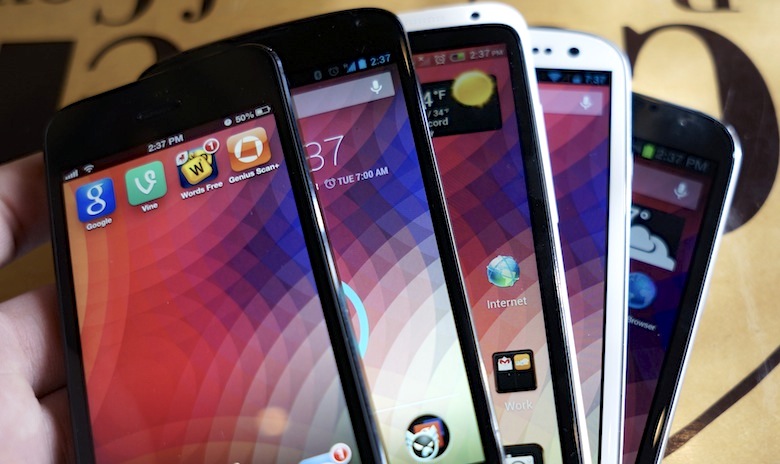 گوشی هوشمند شما چه صفحه نمایشی دارد و کدام بهتر است؟
