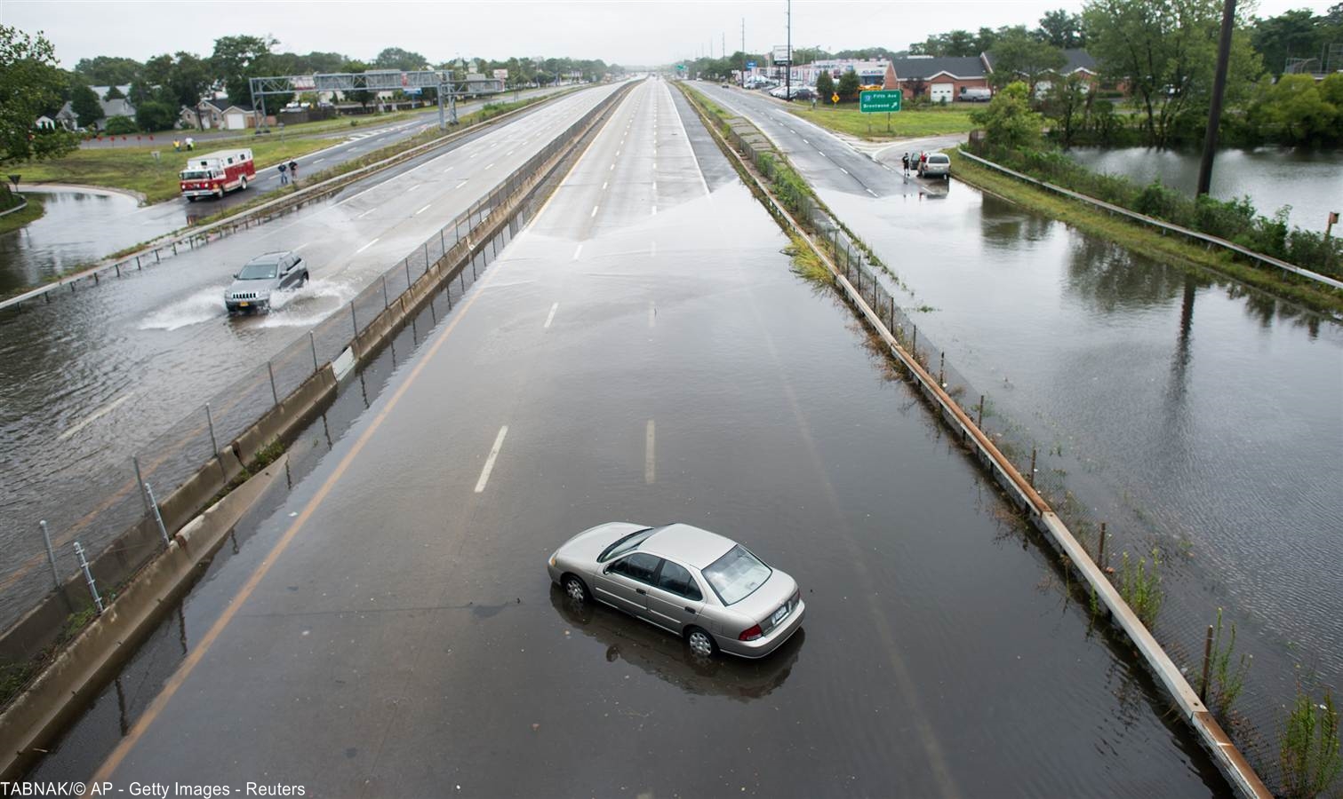 408844 471 باران و سیل مرگبار در دیترویت آمریکا (تصاویر)