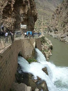 اگر مردم اعتراض نمی&zwnj;کردند، قرار بود چشمه بل نابود شود!