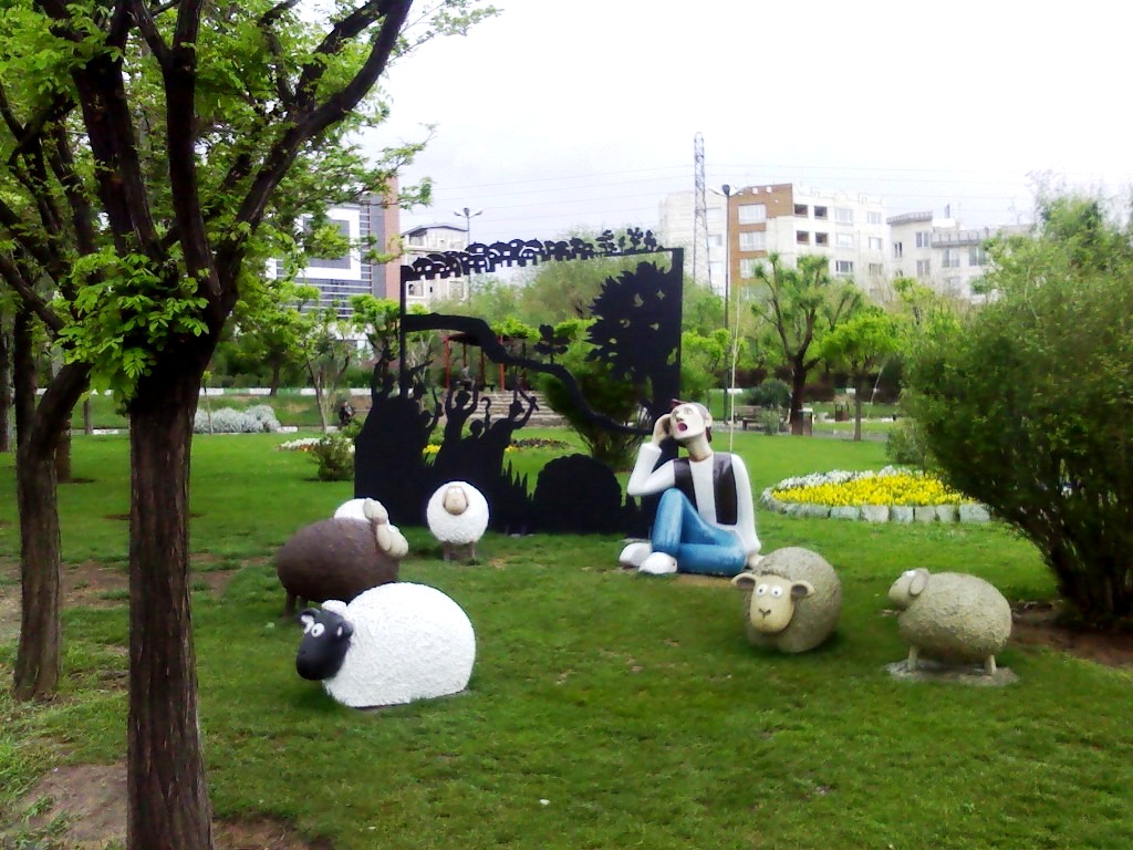 مجسمه چوپان دروغگو در تهران