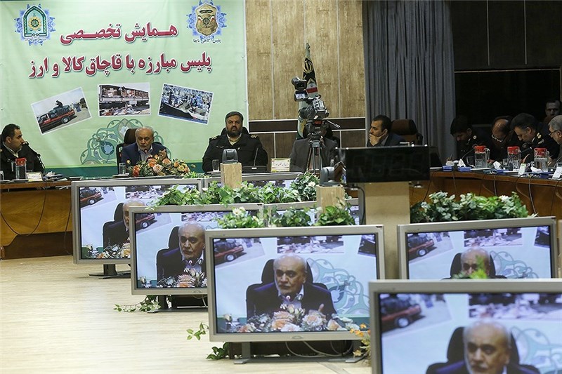 کاهش روزانه 14 میلیون لیتری توزیع گازوئیل کاهش روزانه 14 میلیون لیتری توزیع گازوئیل