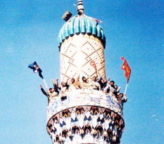 چگونه پرچم امام رضا(ع) به بالاترین گنبد مسجدی در خاک عراق رسید