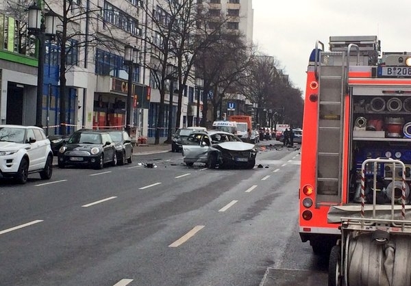 انفجار یک خودرو در برلین
