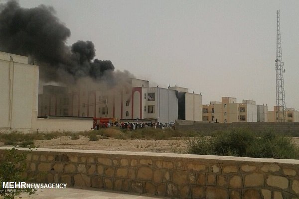 آتش‌سوزی گسترده در واحدهای مسکن‌مهر بوشهر