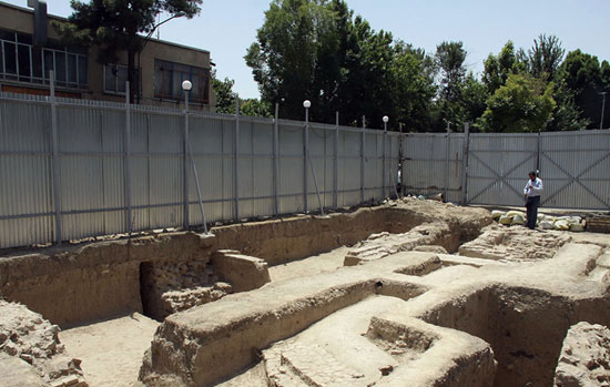 پایه‌های کاخ کشف‌ شده در اصفهان