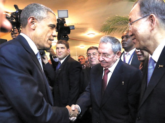 تصویر دست دادن ظریف و اوباما ساختگی است