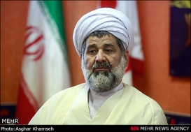 ناصحی‌رئیس‌کمیسیون‌فرهنگی‌شورای‌شهر‌باقی‌ماند