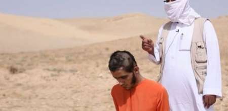 شیوه جدید داعش برای کشتن: اعدام با تانک!