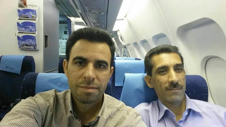 محسن ترکی در هواپیما، در راه آمدن به تهران+عکس