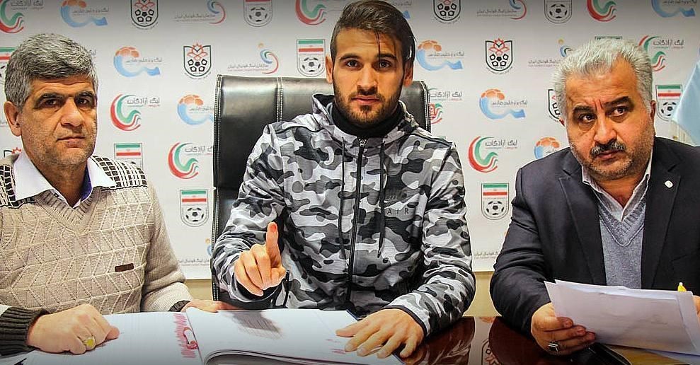 ثبت قرارداد عالیشاه و نوراللهی با تراکتور ثبت قرارداد عالیشاه و نوراللهی با تراکتور