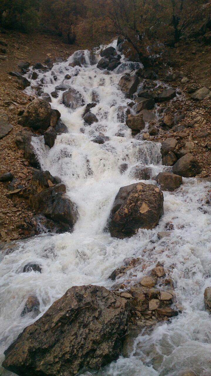 آبشار تیدان روستای برنجگان در چهارمحال بختیاری