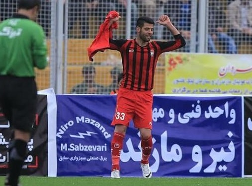 آقای گل لیگ یک در راه بازگشت به پرسپولیس