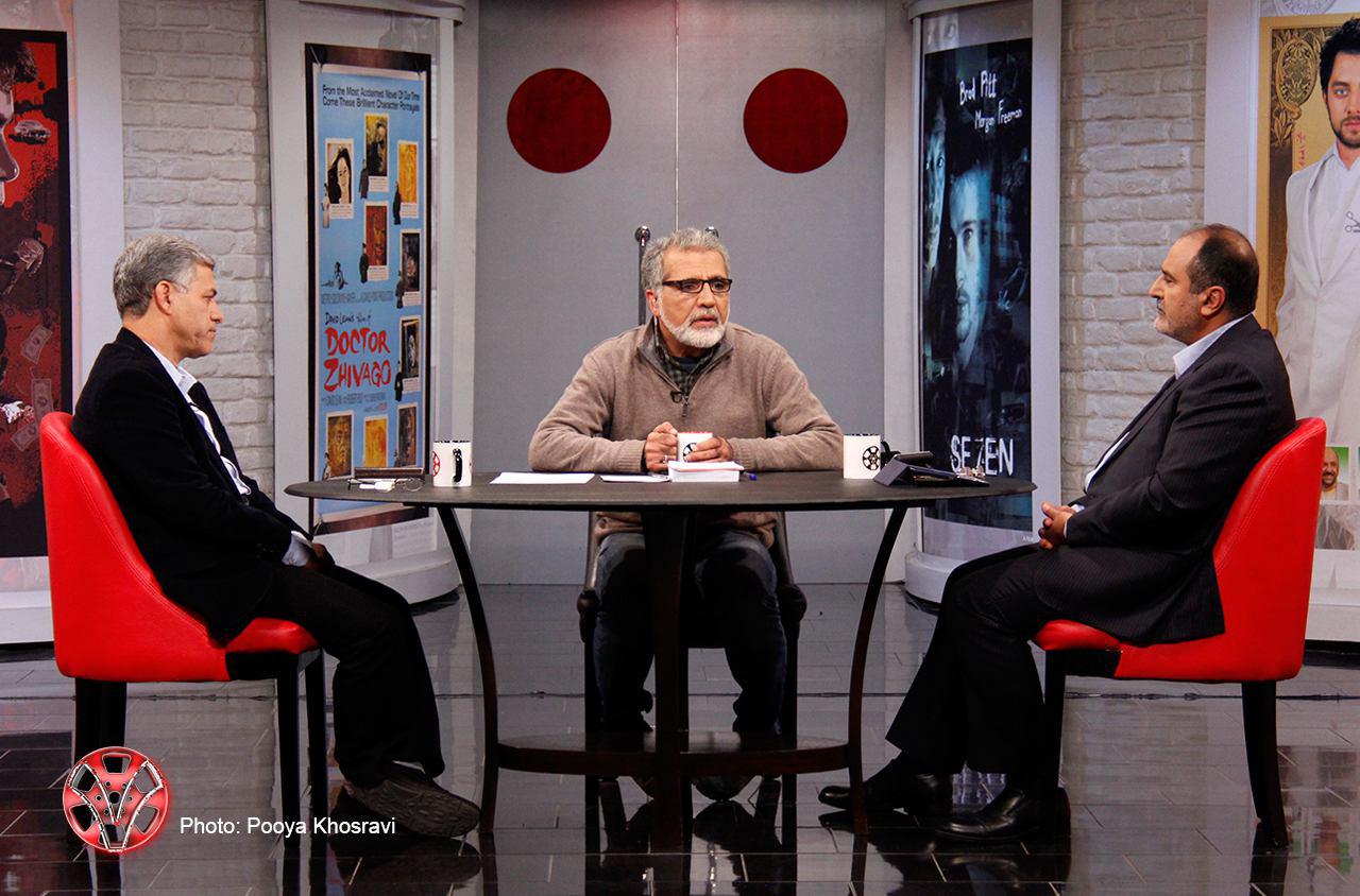 بازگشت فراستی پس از دو هفته غیبت با وجود توهین جنسی به منتقدان