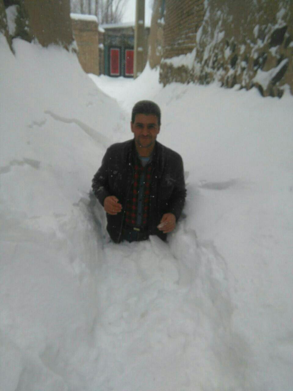 میزان بارش برف در روستای الخلج ازتوابع بستان آباد