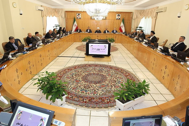 سیف از آمریکا بازگشت و به پاستور رفت سیف از آمریکا بازگشت و به پاستور رفت