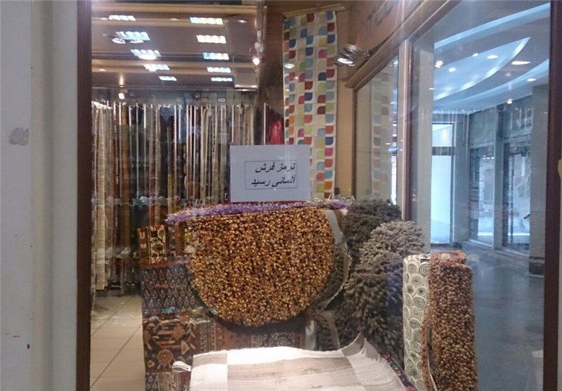 فروش کالای ایرانی در این پاساژ ممنوع است! + عکس