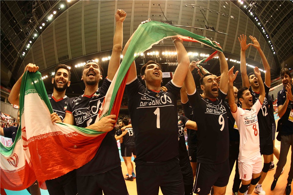 تصاویری از شادی صعود والیبال ایران به المپیک