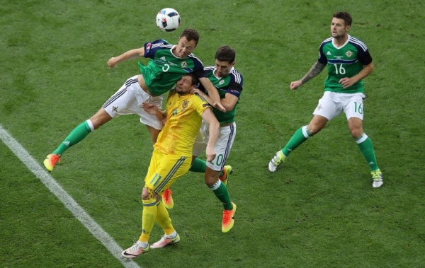 اولین پیروزی ایرلند شمالی در تاریخ یورو مقابل اوکراین