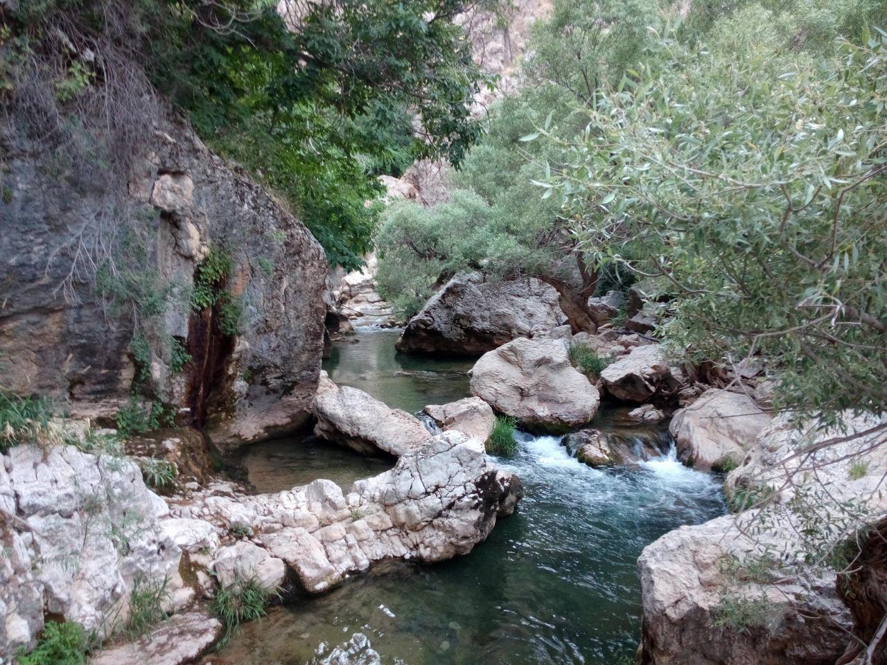 تنگ تیزآب در سپیدان فارس تنگ تیزآب در سپیدان فارس