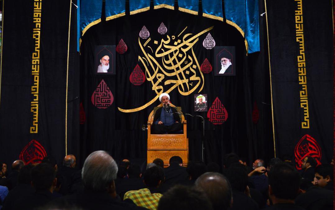 حکومت سکولاری یعنی مسئولی بگوید 