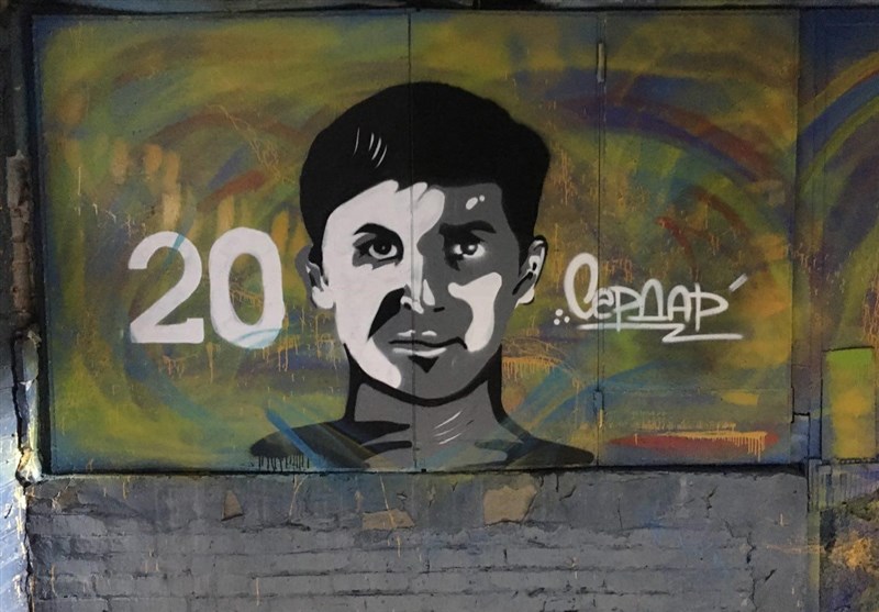 عکس مهاجم تیم‌ملی روی دیوار ورزشگاه‌روستوف