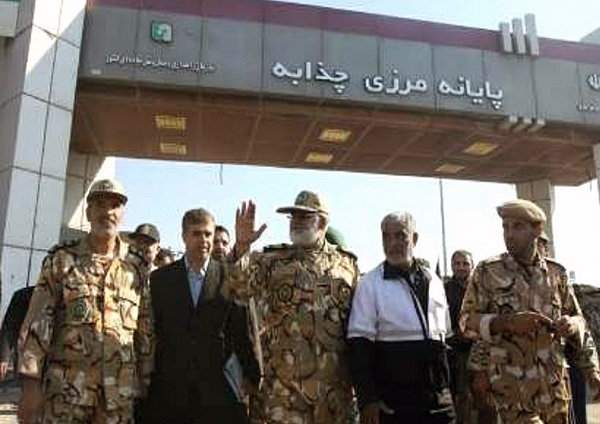 بازدید فرﻣﺎﻧﺪﻩ ﻧﯿﺮﻭﯼ ﺯﻣﯿﻨﯽ ﺍﺭﺗﺶ از مرز چذابه