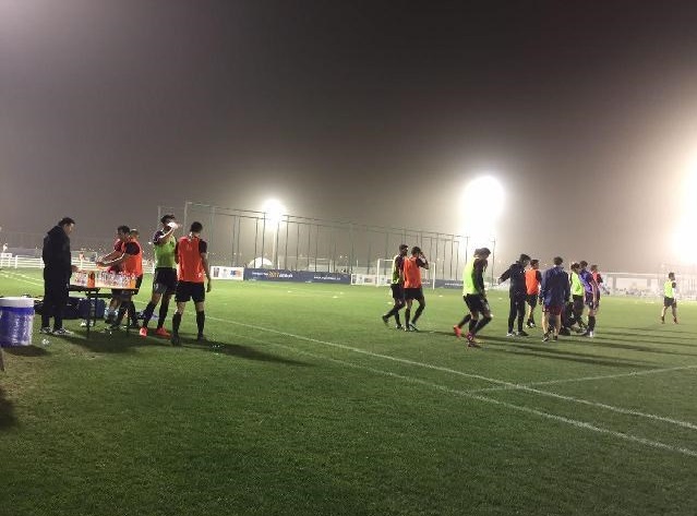 اولین تمرین تیم ملی در قطر و حمایت هواداران+عکس