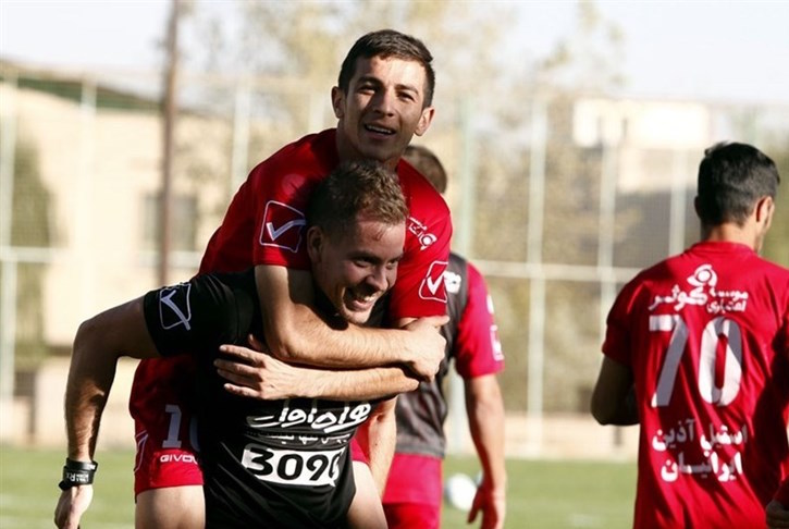 هافبک پرسپولیس بازی باپیکان راازدست داد