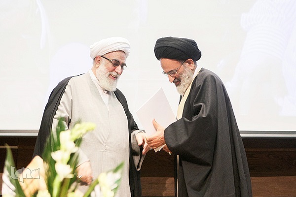 انتظار رهبری از ما، تقویت روحیه جهادی است