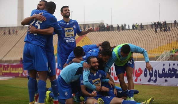 فولاد1-استقلال4/چهارگل و یک تلفات،حاصل خط ونشان شفر برای پرسپولیس