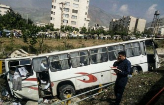 واژگونی اتوبوس مدرسه در تهران / اعلام اسامی مصدومان حاثه / یک عابر پیاده، مصدوم مجهول الهویه