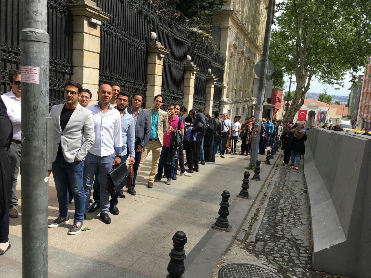 گزارش تصویری انتخابات ایران در شهرهای جهان گزارش تصویری انتخابات ایران در شهرهای جهان