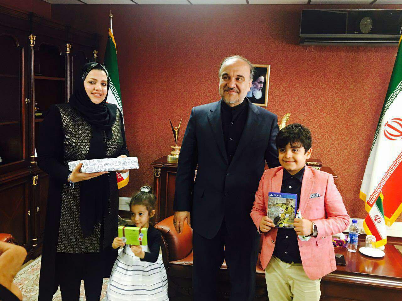 دیدار جالب وزیر ورزش با خانواده هادی نوروزی