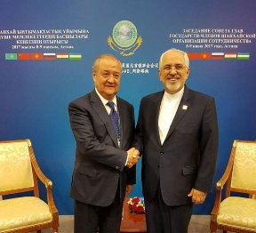 رایزنی ظریف با وزرای خارجه ازبکستان و قرقیزستان
