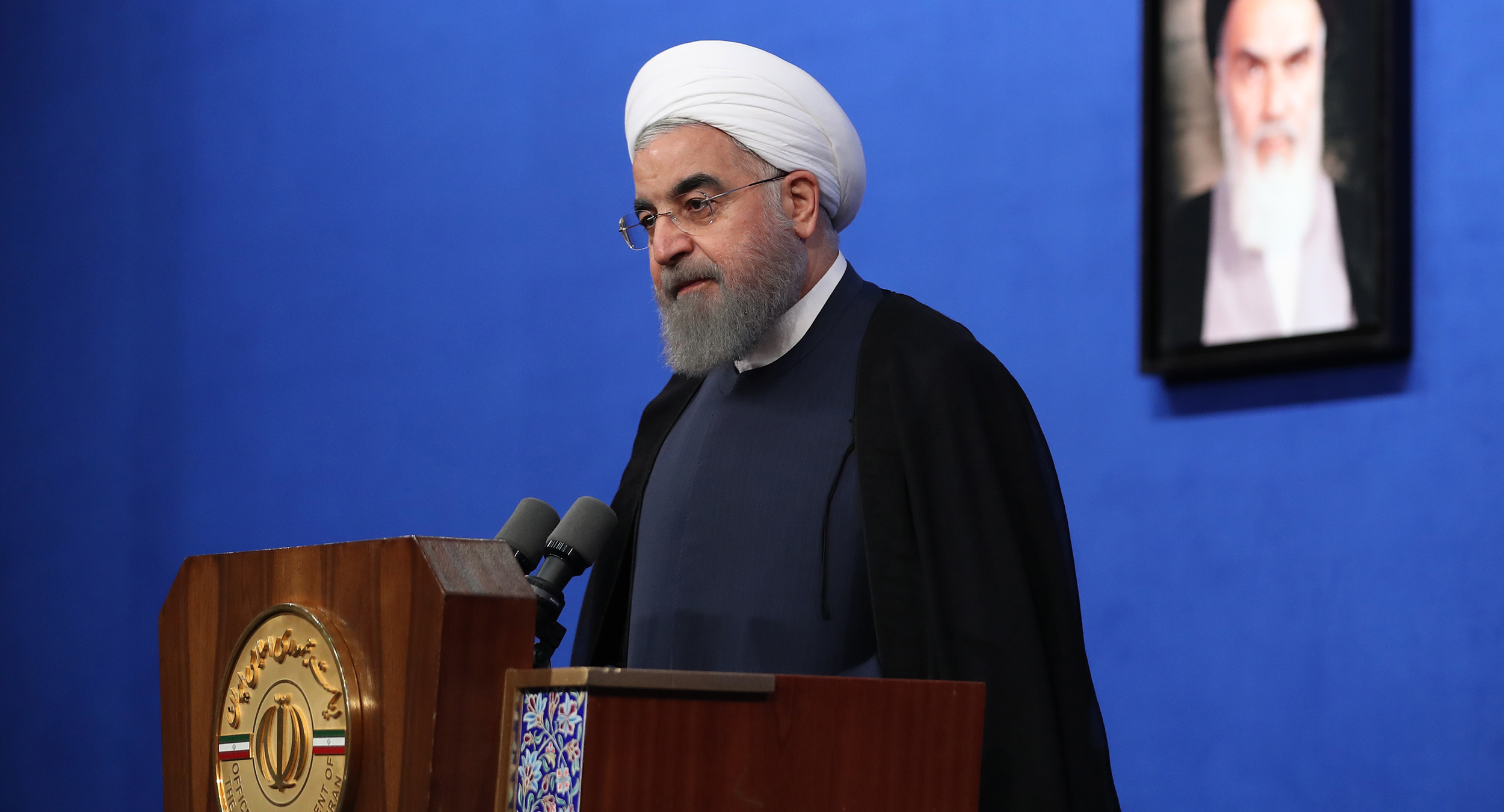 روحانی: پرتاب موشک از سوی سپاه به محل استقرار داعش کاملاً درست، ‏بجا و ضروری بود / اگر تصمیمی می گیریم که به یک کشور یا مکانی موشک بزنیم، ‏این تصمیمات در حوزه امنیت ملی ما قرار دارد