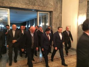 سفر دو معاون ظریف به کابل