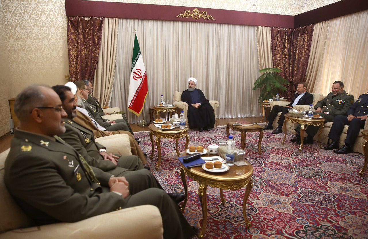 دیدار رییس جمهوری و فرماندهان ارشد ارتش