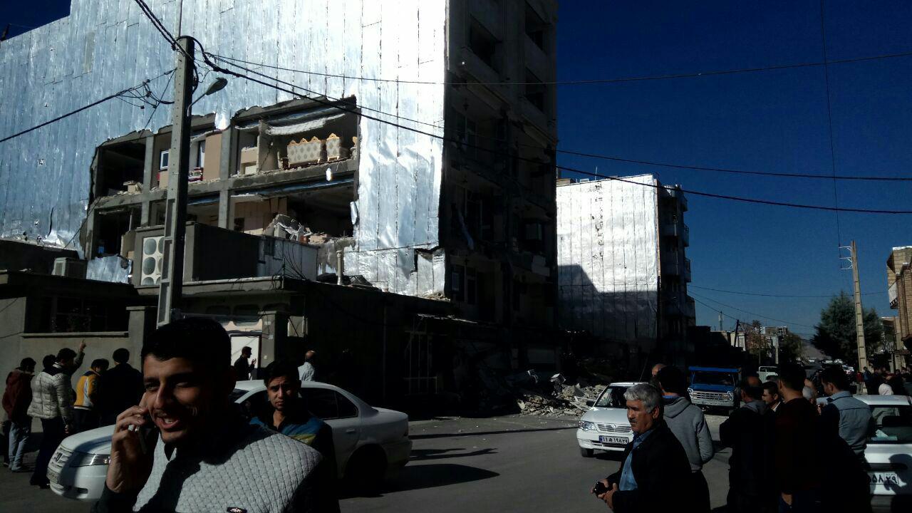 خسارت زلزله در اسلام آباد غرب